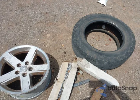 2014 Ram 1500 Tradesman из США, поврежденный, VIN 1C6RR6FG2ES101001